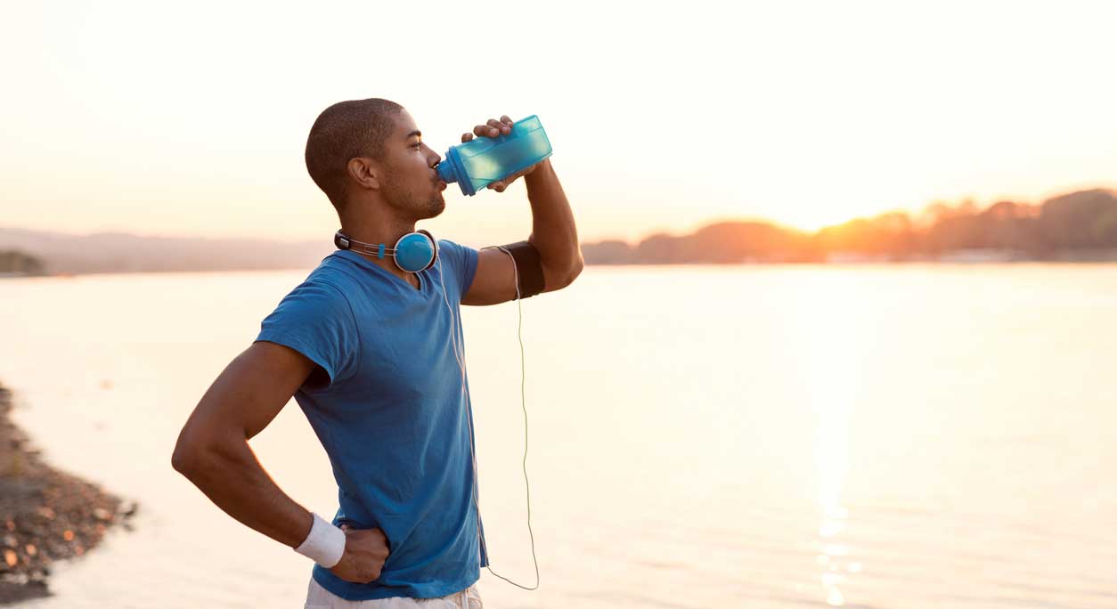 Hydration for active travelers